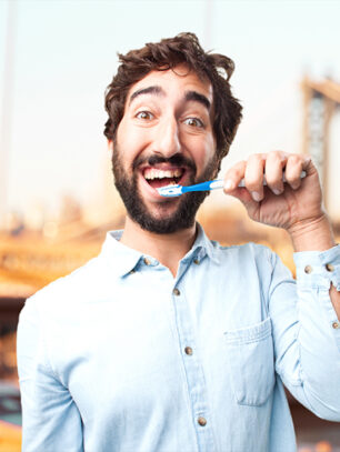 How to Keep Your Teeth Healthy During the Holiday Season