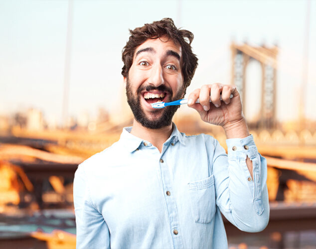 How to Keep Your Teeth Healthy During the Holiday Season